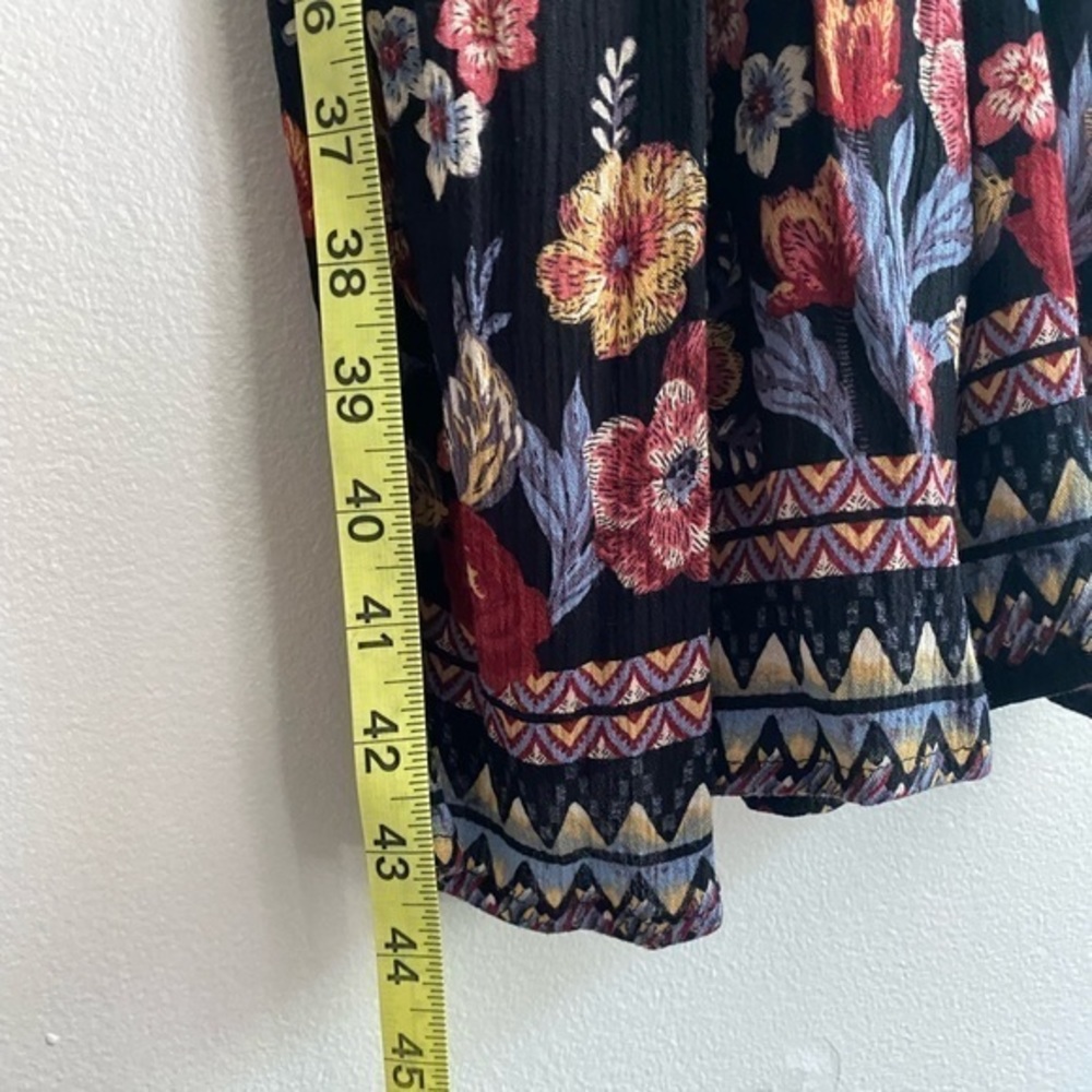 Sienna Sky Floral Jumpsuit Wide Leg Cropped Halter Size Women’s Small EUC - Picture 5 of 6